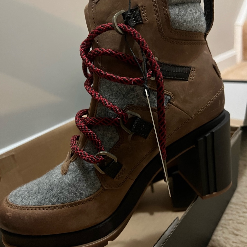 Sorel Brown and Gray Lace Up Boots with Chunky Heel